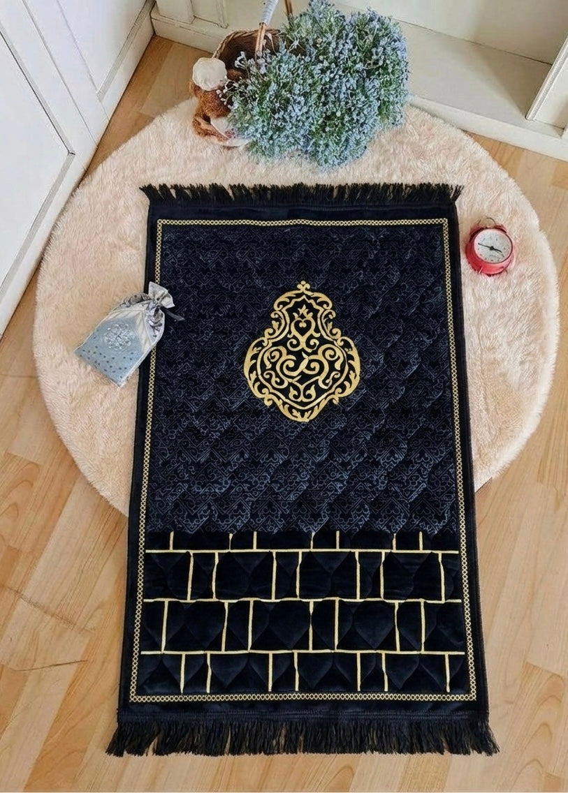 Black & Gold Mat